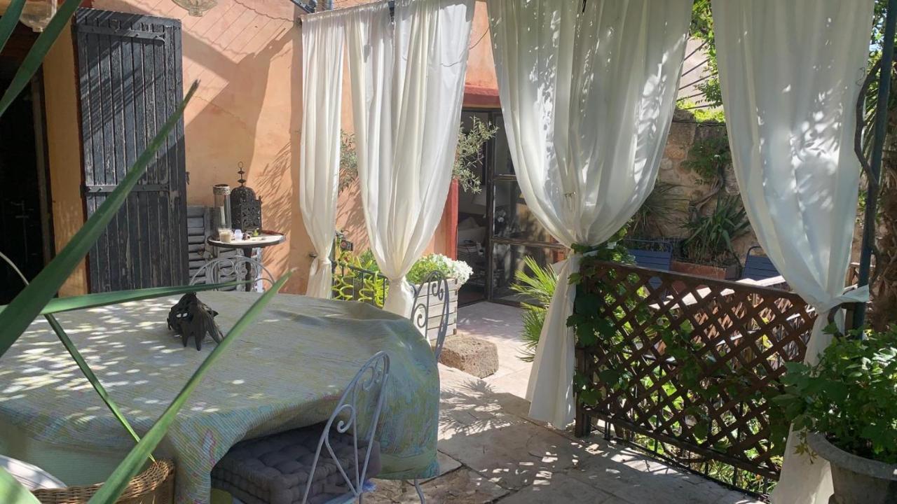 La Villageoise, Chambre Troglodyte Pitoresque Au Coeur Du Village Rognes Esterno foto