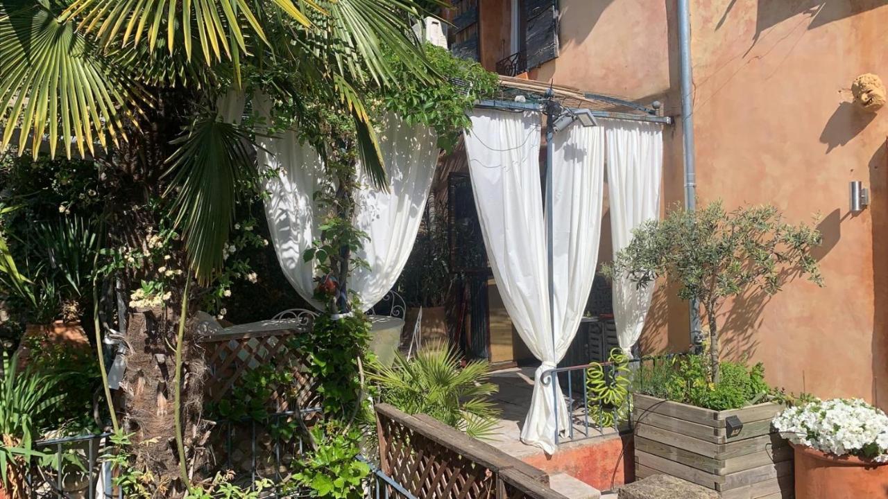 La Villageoise, Chambre Troglodyte Pitoresque Au Coeur Du Village Rognes Esterno foto
