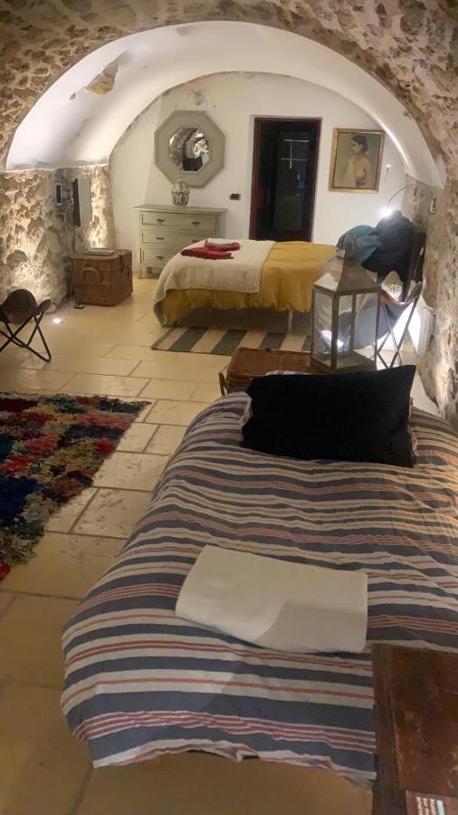 La Villageoise, Chambre Troglodyte Pitoresque Au Coeur Du Village Rognes Esterno foto